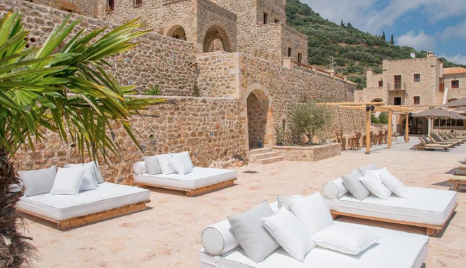 Brazzo di Maina common area — luxury hotel Mani Greece